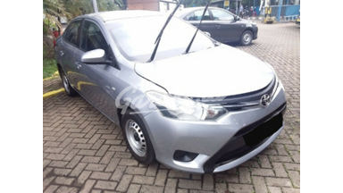 2014 Toyota Limo E - Bagus Mulus Siap Jalan Kredit TDP Low 2014 Toyota Limo E - Bagus Mulus Siap Jalan Kredit TDP Low