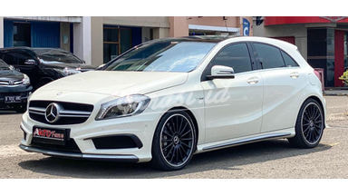 2014 Mercedes Benz A-Class A45 AMG 2014 Mercedes Benz A-Class A45 AMG