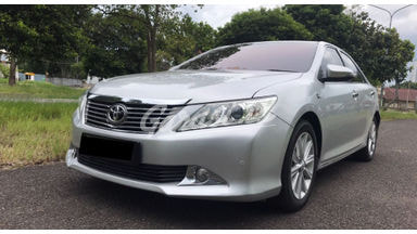 2013 Toyota Camry V 2013 Toyota Camry V