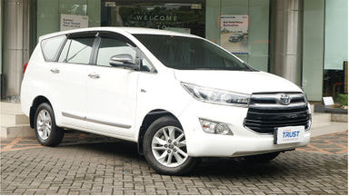 2015 Toyota Kijang Innova Q - Free Service & Kualitas Terbaik 2015 Toyota Kijang Innova Q - Free Service & Kualitas Terbaik