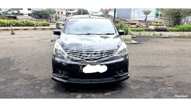 2015 Nissan Grand Livina highway star 2015 Nissan Grand Livina highway star