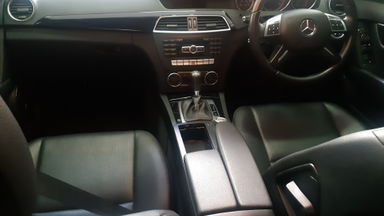 2013 Mercedes Benz C-Class 200 CGI 1.8L - Terawat Siap Pakai (s-1) 2013 Mercedes Benz C-Class 200 CGI 1.8L - Terawat Siap Pakai (s-1)