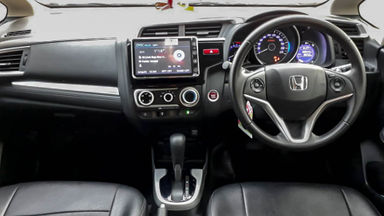 2017 Honda Jazz RS CVT - Mobil Pilihan (s-5) 2017 Honda Jazz RS CVT - Mobil Pilihan (s-5)