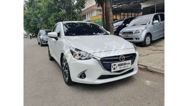 2017 Mazda 2 R 2017 Mazda 2 R