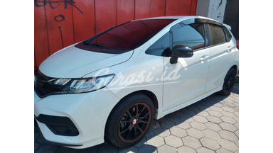 2019 Honda Jazz RS - Terawat Tinggal Pakai Saja 2019 Honda Jazz RS - Terawat Tinggal Pakai Saja