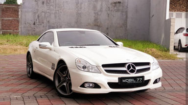 2011 Mercedes Benz Sl 300 Grand Edition 3.0 - Fitur Mobil Lengkap (s-5) 2011 Mercedes Benz Sl 300 Grand Edition 3.0 - Fitur Mobil Lengkap (s-5)