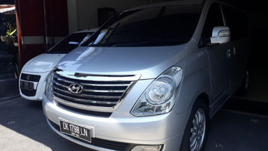 2012 Hyundai H-1 H-7 - Siap Pakai Mulus Banget 2012 Hyundai H-1 H-7 - Siap Pakai Mulus Banget