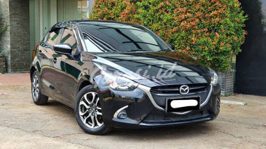 2017 Mazda 2 R 2017 Mazda 2 R
