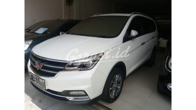 2018 Wuling Cortez LUX - Istimewa Seperti Baru 2018 Wuling Cortez LUX - Istimewa Seperti Baru