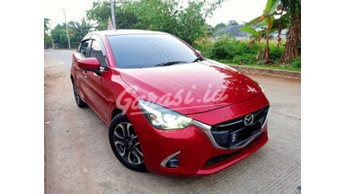 2017 Mazda 2 R 2017 Mazda 2 R