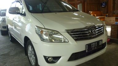 2012 Toyota Kijang Innova G - Kondisi Ok & Terawat (s-0) 2012 Toyota Kijang Innova G - Kondisi Ok & Terawat (s-0)