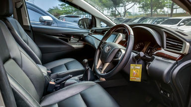 2018 Toyota Kijang Innova Venturer 2.0 - Mobil Pilihan (s-5) 2018 Toyota Kijang Innova Venturer 2.0 - Mobil Pilihan (s-5)
