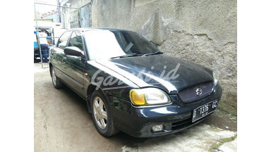 2002 Suzuki Baleno M - Low Km 2002 Suzuki Baleno M - Low Km