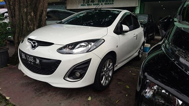2011 Mazda 2 . - Siap Pakai Mulus Banget 2011 Mazda 2 . - Siap Pakai Mulus Banget