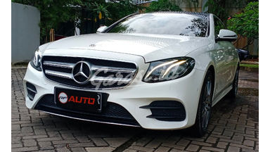 2018 Mercedes Benz E-Class E 300 AMG LINE 2018 Mercedes Benz E-Class E 300 AMG LINE