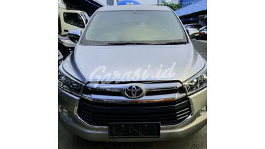 2015 Toyota Kijang Innova V Luxury - siap pakai 2015 Toyota Kijang Innova V Luxury - siap pakai