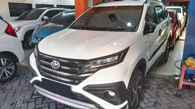 2018 Toyota Rush TRD AT - Mobil Pilihan 2018 Toyota Rush TRD AT - Mobil Pilihan