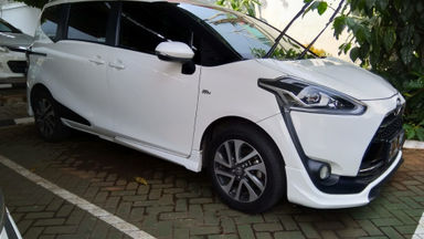 2016 Toyota Sienta Q - FREE SERVICE DAN OLI 1 TAHUN DI ALL AUTO2000 (s-2) 2016 Toyota Sienta Q - FREE SERVICE DAN OLI 1 TAHUN DI ALL AUTO2000 (s-2)