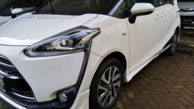 2016 Toyota Sienta Q - FREE SERVICE DAN OLI 1 TAHUN DI ALL AUTO2000 (s-1) 2016 Toyota Sienta Q - FREE SERVICE DAN OLI 1 TAHUN DI ALL AUTO2000 (s-1)