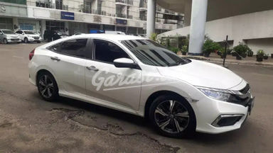 2019 Honda Civic ES Prestige - Istimewa Bergaransi bisa kredit 2019 Honda Civic ES Prestige - Istimewa Bergaransi bisa kredit