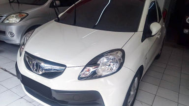 2015 Honda Brio S AT - Mobil Pilihan 2015 Honda Brio S AT - Mobil Pilihan