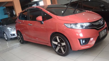 2015 Honda Jazz RS - Good Condition (s-2) 2015 Honda Jazz RS - Good Condition (s-2)