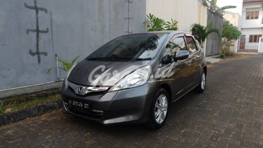 2013 Honda Jazz S 2013 Honda Jazz S