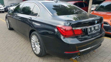 2015 BMW 7 Series 730 li - Kondisi Ok (s-5) 2015 BMW 7 Series 730 li - Kondisi Ok (s-5)