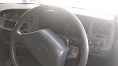 2002 Toyota Kijang LSX - mulus terawat, kondisi OK, Tangguh (s-2) 2002 Toyota Kijang LSX - mulus terawat, kondisi OK, Tangguh (s-2)
