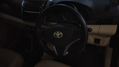 2014 Toyota Vios E - Kondisi Mulus Tinggal Pakai (s-4) 2014 Toyota Vios E - Kondisi Mulus Tinggal Pakai (s-4)
