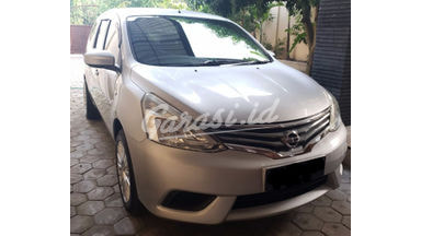 2013 Nissan Livina SV - Bekas Berkualitas 2013 Nissan Livina SV - Bekas Berkualitas