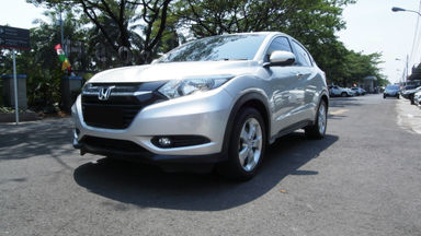 2015 Honda HR-V E 1.5 - Mobil Pilihan (s-0) 2015 Honda HR-V E 1.5 - Mobil Pilihan (s-0)