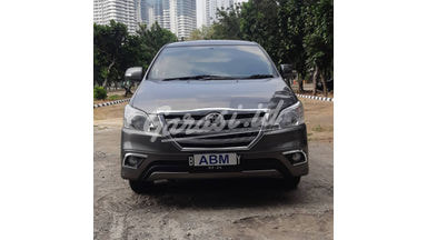 2014 Toyota Kijang Innova V - Bekas Berkualitas 2014 Toyota Kijang Innova V - Bekas Berkualitas
