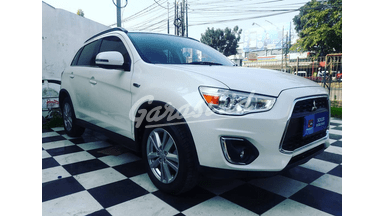 2015 Mitsubishi Outlander GLS - Mobil Pilihan 2015 Mitsubishi Outlander GLS - Mobil Pilihan