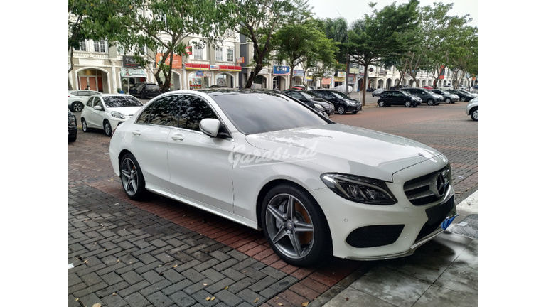 Jual Mobil Bekas 2017 Mercedes Benz C Class C250 Amg Line Tangerang Selatan 00kk001 Garasi Id