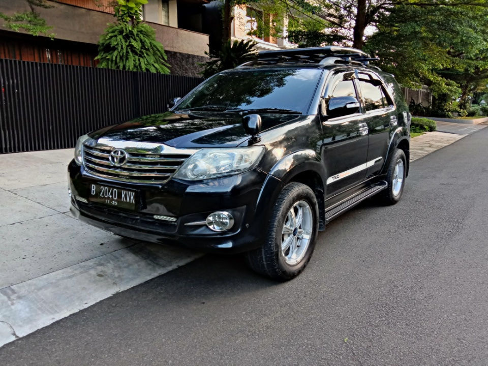 Jual Mobil Bekas  2006 Toyota Fortuner  G LUX Jakarta 