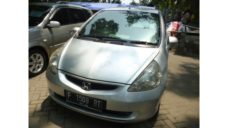 Jual Mobil Bekas 2004 Honda Jazz IDSI Surakarta Solo 