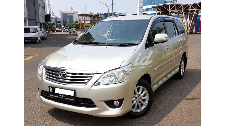 Jual Mobil Bekas 2013 Toyota Kijang Innova V Diesel Jakarta Pusat 00bo282 Garasi Id