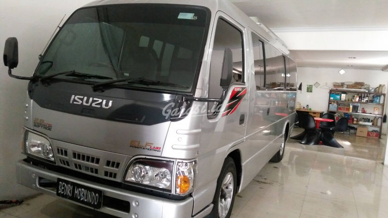 Jual Mobil Bekas 2014 Isuzu Elf Minibus 2 8 Jakarta Timur 00fl582 Garasi Id