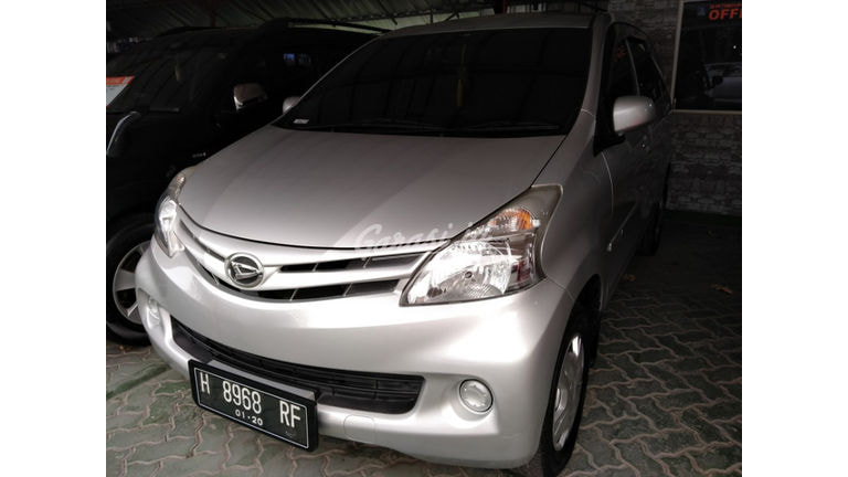 Jual Mobil Bekas 2015 Daihatsu Xenia X Kota Semarang 00kk645 Garasi Id