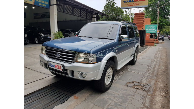 Jual Mobil Bekas 2004 Ford Everest 4x2 Xlt Diesel Kota Cirebon 00cn720 Garasi Id