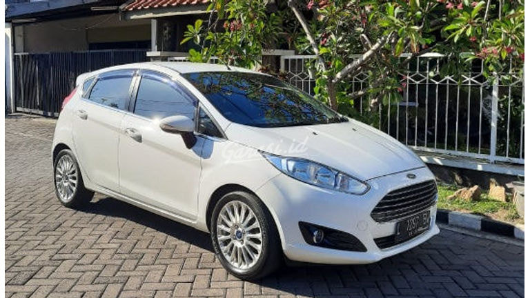 Jual Mobil Bekas 2014 Ford Fiesta S Surabaya 00rt170 - Garasi.id