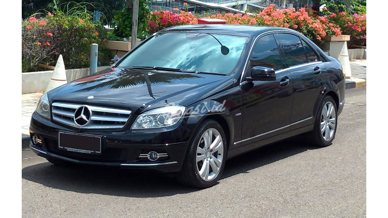 Jual Mobil Bekas 2010 Mercedes Benz C-Class C200 Sporty Jakarta Utara 