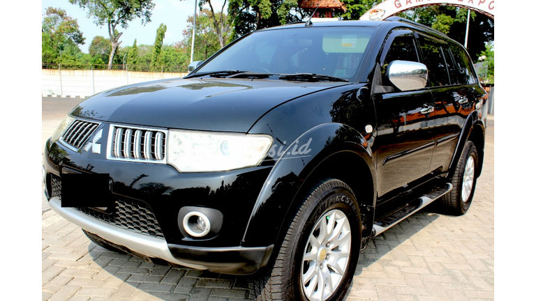 6400 Koleksi Gambar Mobil Pajero Sport Exceed 2011 Terbaru
