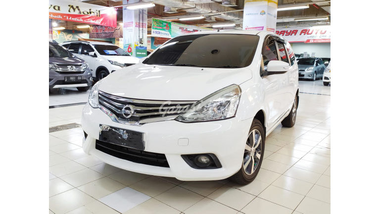 Jual Mobil Bekas 2017 Nissan Grand Livina Xv Surabaya 00rp881 Garasi Id