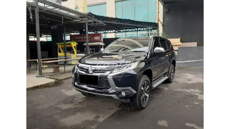 Jual Mobil Bekas 2022 Mitsubishi Pajero Sport Dakar 