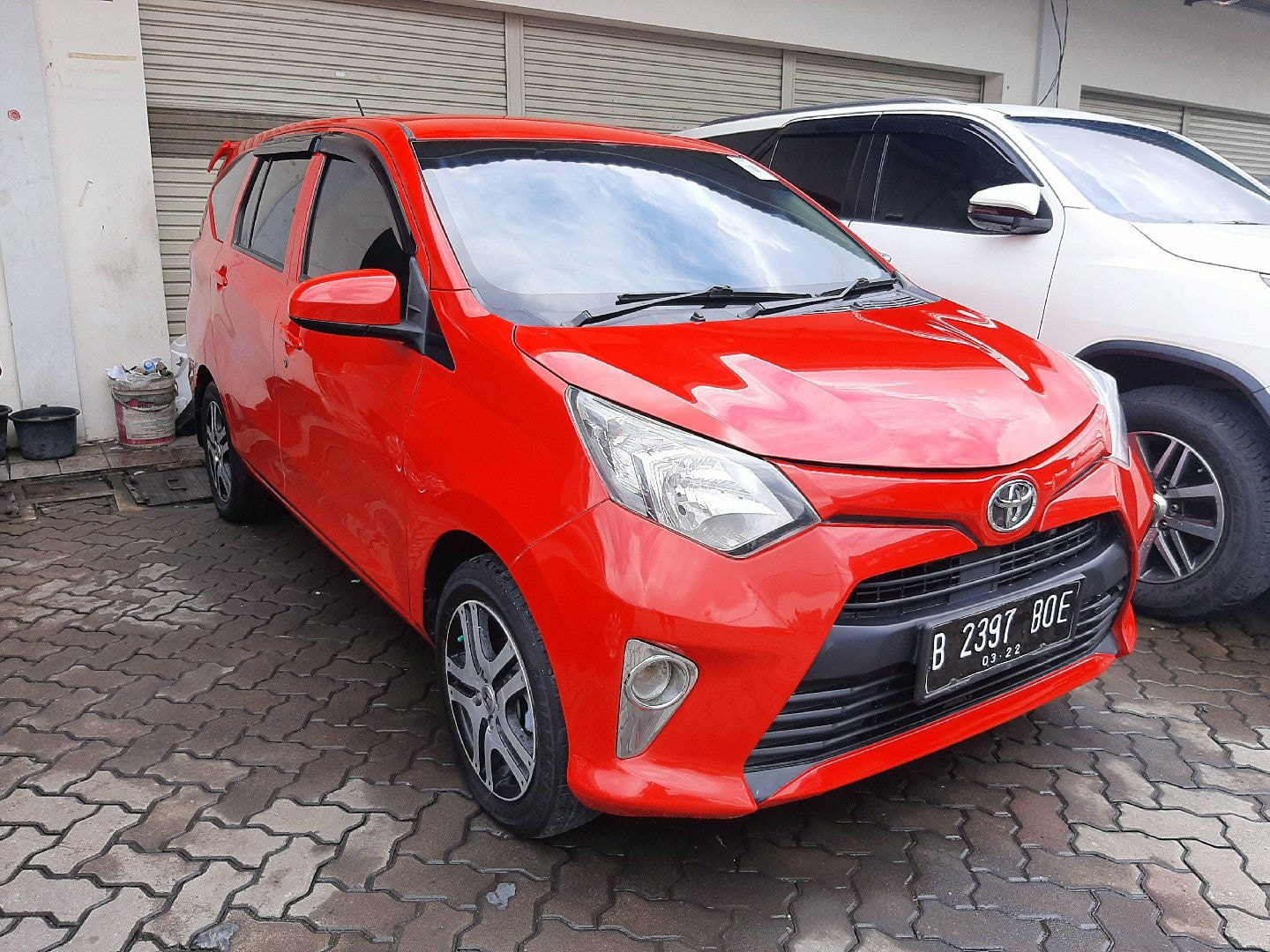 Jual Mobil  Bekas  2021 Toyota Calya E Kota Tangerang  