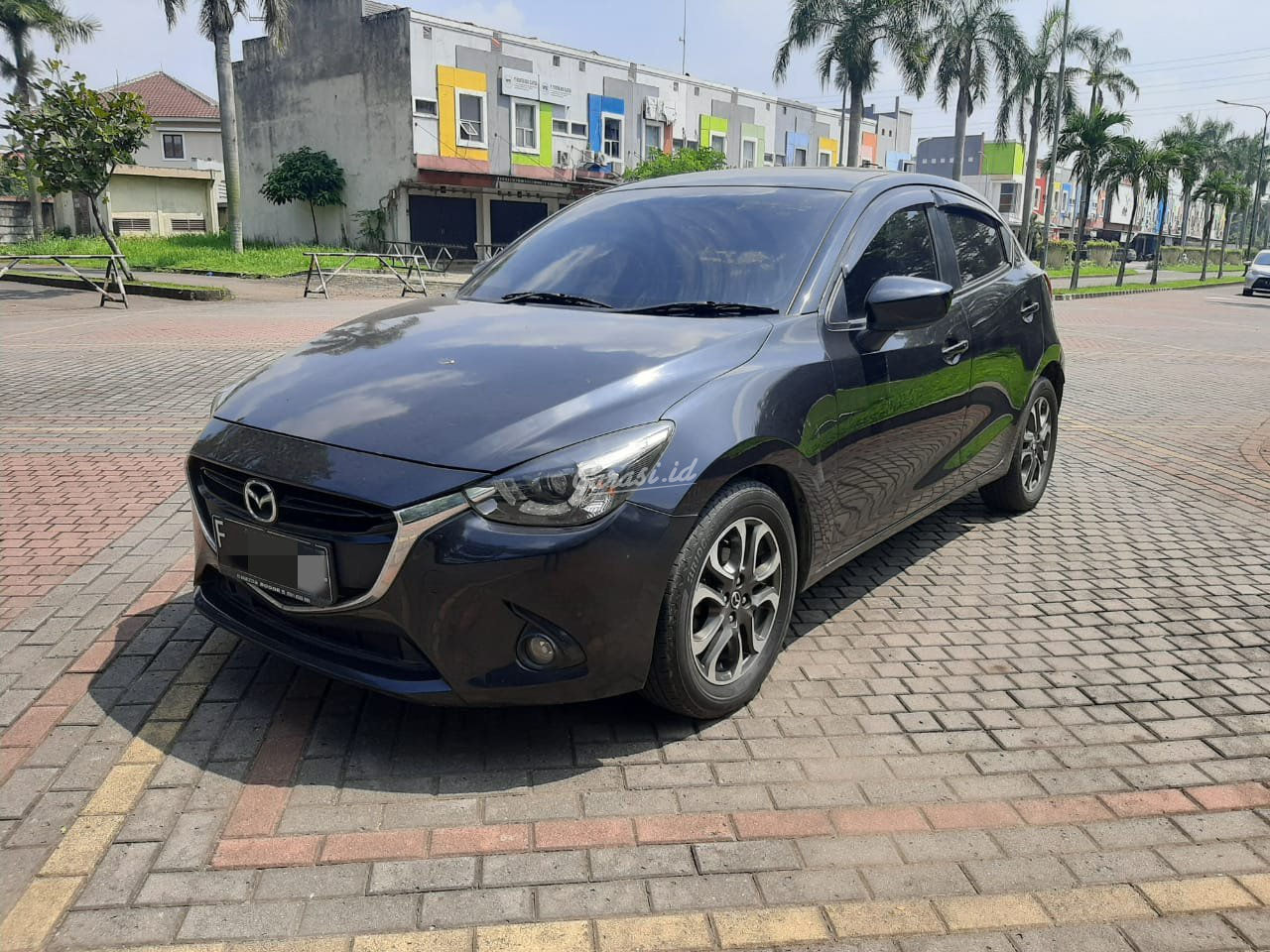 Jual Mobil Bekas 2015 Mazda 2 R SkyActive Kota Tangerang 00tg134 