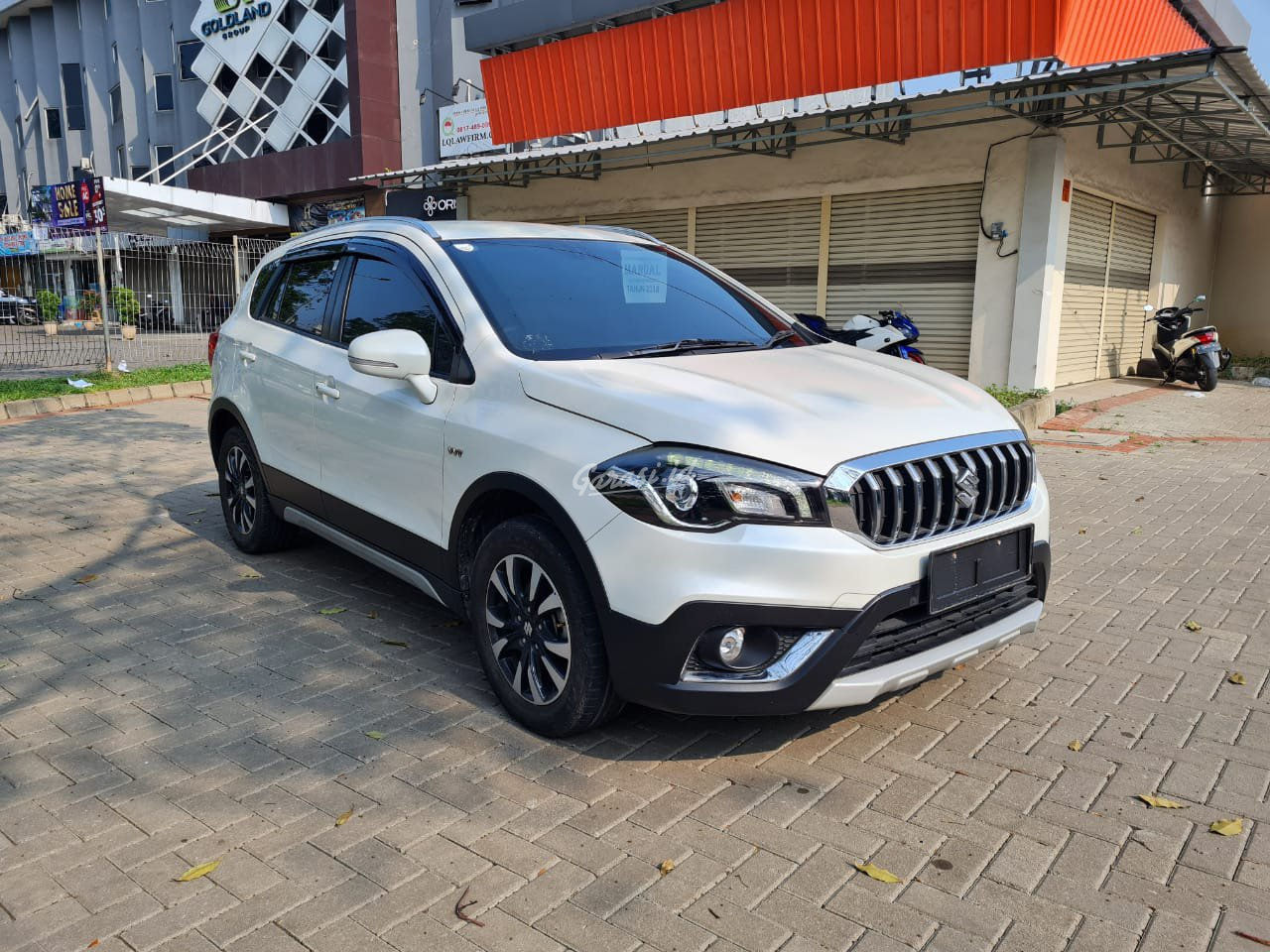 Сузуки sx4 2018