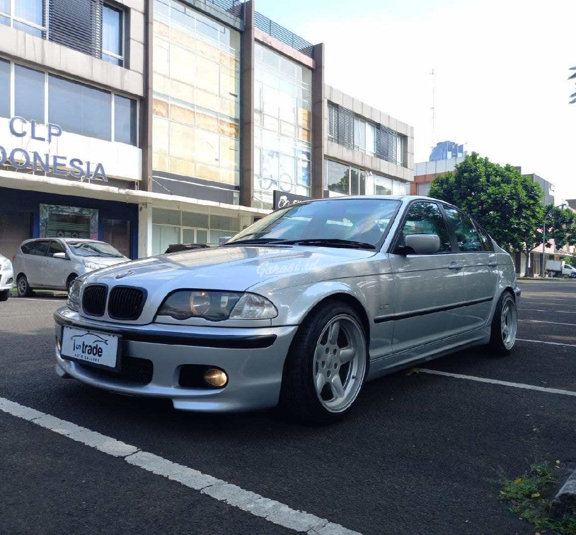 Jual Mobil Bekas 1999 BMW 3 Series E46 318i Kota Tangerang 